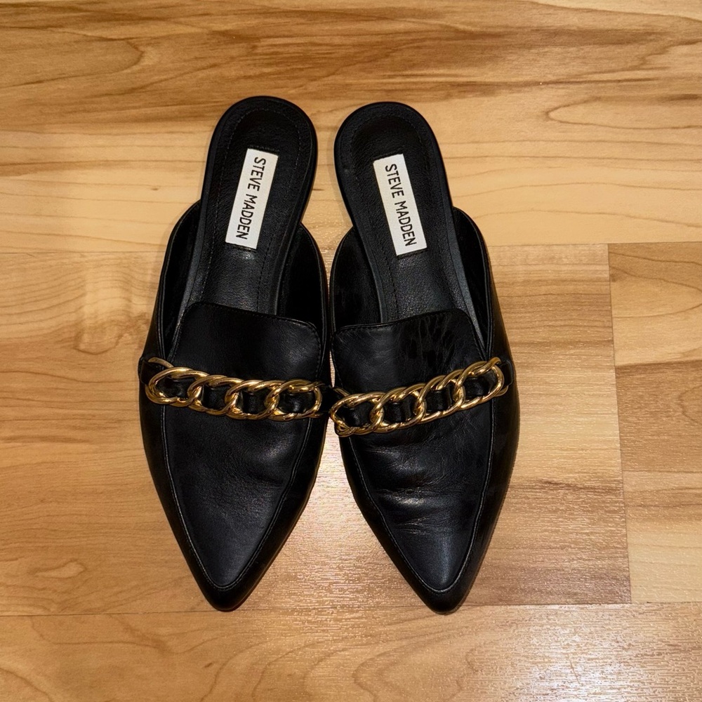 Steve Madden Black Leather Mules with Gold Chain Accent